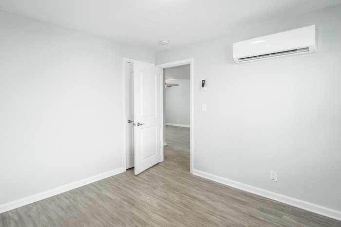 1208 W Ocean View Ave #D - Photo 7 of 28