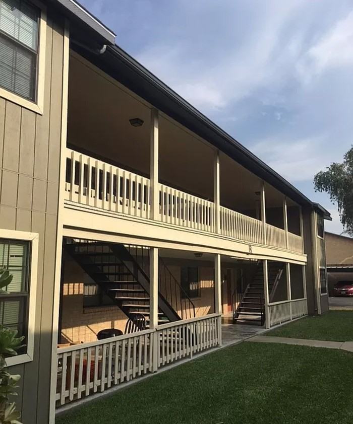 401 East Grimes Street #A7 - Photo 6 of 16