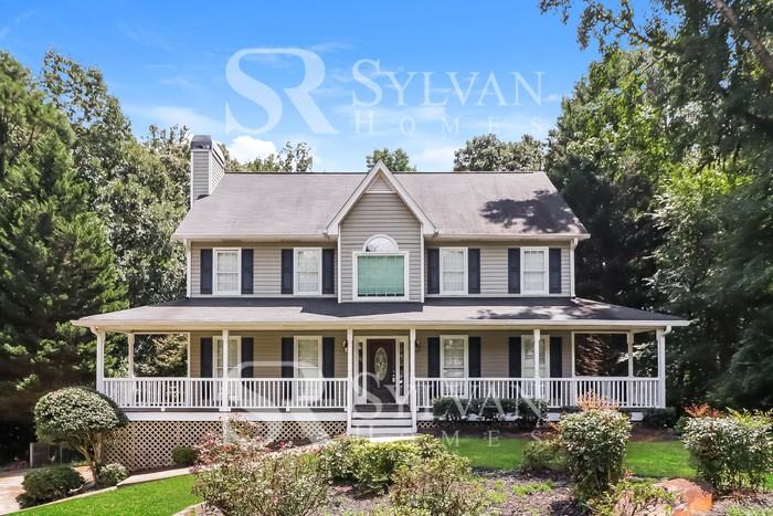 582 Abbington Ln - Photo 2 of 16