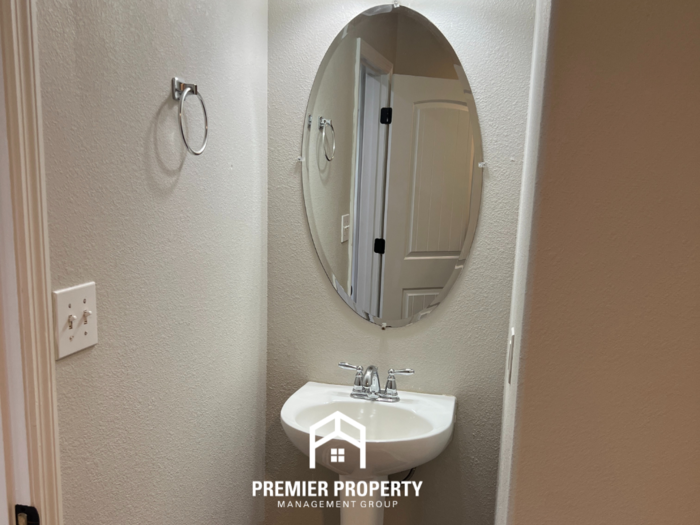 117 Brooklawn Drive - Photo 4 of 23