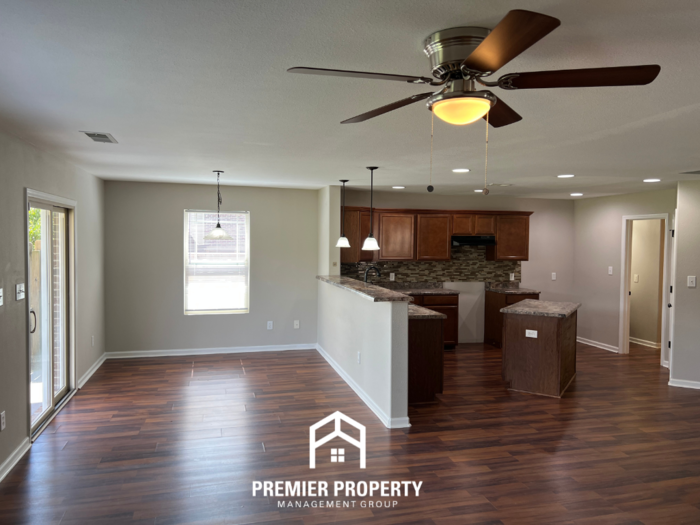 117 Brooklawn Drive - Photo 6 of 23