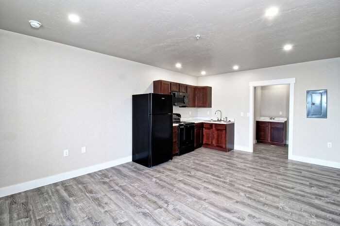 1225 N 23rd St #206 - Photo 2 of 7
