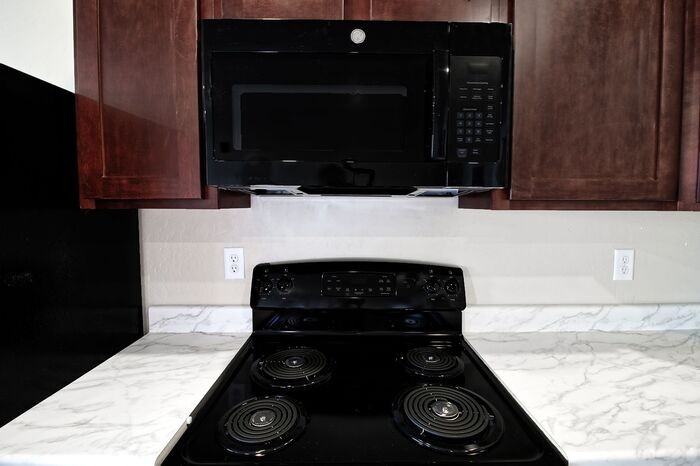 1225 N 23rd St #206 - Photo 3 of 7