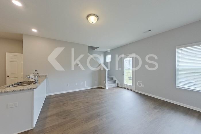 151 Dudley Way Sw - Photo 5 of 26