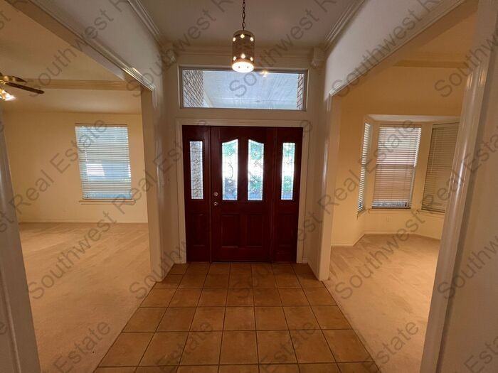 203 Sandzen Dr - Photo 4 of 30