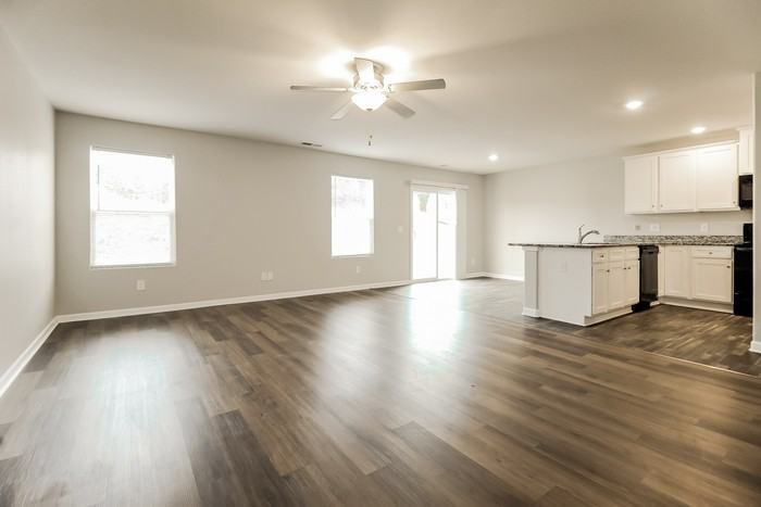 3025 Wingadee Dr - Photo 6 of 12
