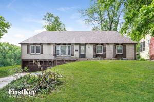 featured image of 4005 Ne 50th Ter