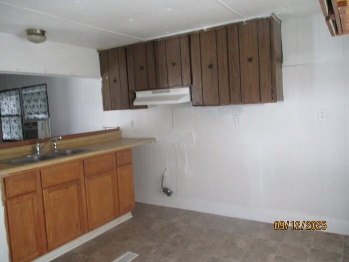 2113 Brantley Rd - Photo 5 of 7