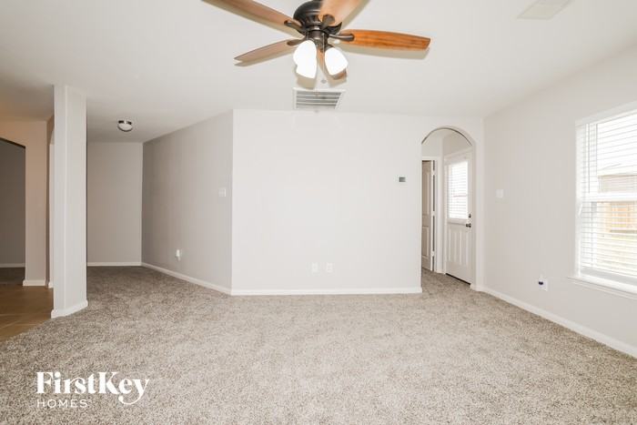 22515 Mount Echo Dr - Photo 2 of 15