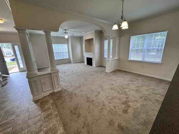 214 Molly Court - Photo 6 of 17