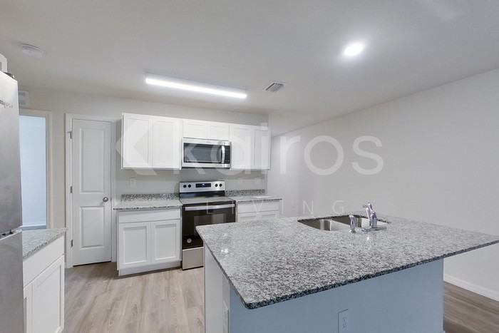9149 Aegean Cir - Photo 6 of 24
