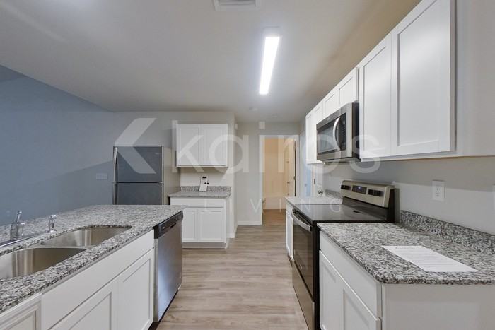 9149 Aegean Cir - Photo 7 of 24