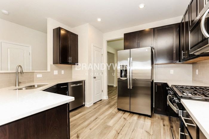 4515 Hoboken Way - Photo 6 of 20