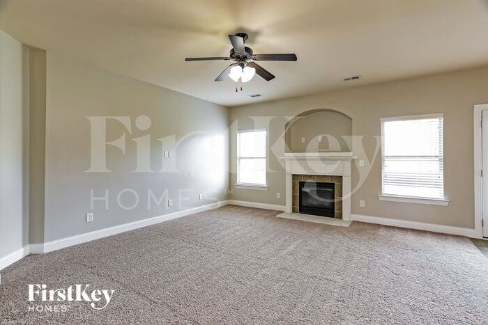 444 Blackberry Boulevard - Photo 3 of 19