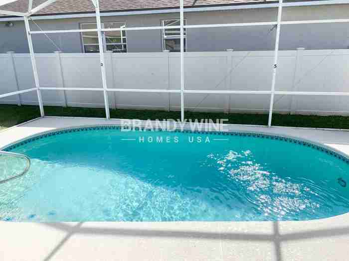 1671 Islebrook Dr - Photo 4 of 7