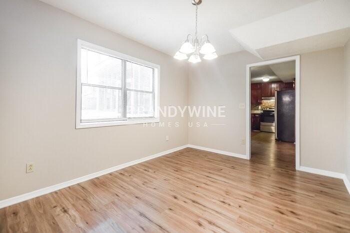 5359 Kemper Pl - Photo 6 of 22