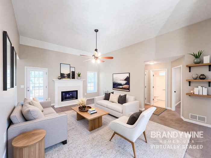 45 Lydia Ct - Photo 3 of 32