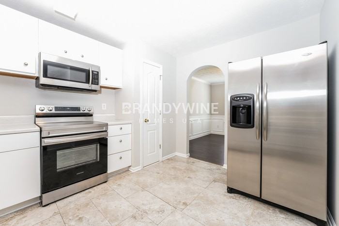 2334 Brookgate Way - Photo 7 of 19