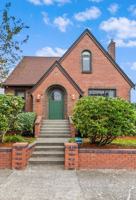 featured image of 3712 Sw Grayson St