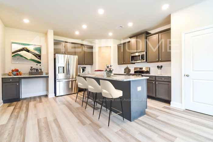 158 Water Lily Way - Photo 4 of 18