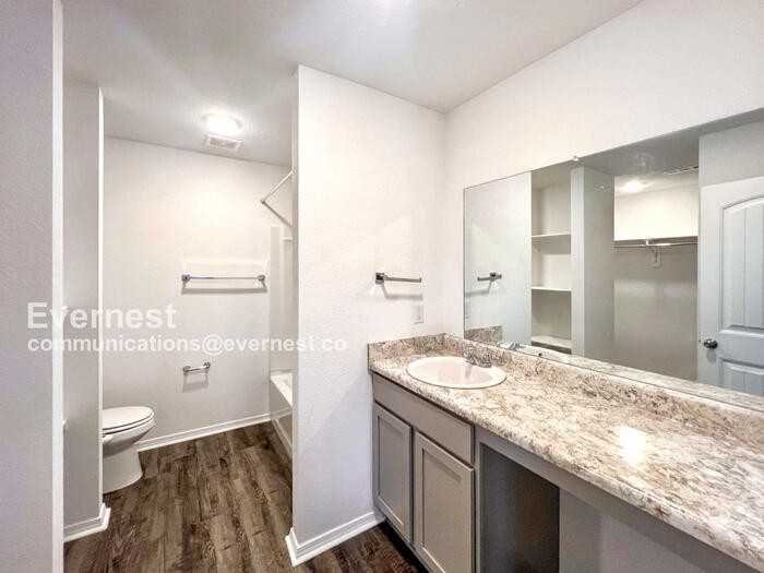 5125 Red Fox Trl - Photo 7 of 21