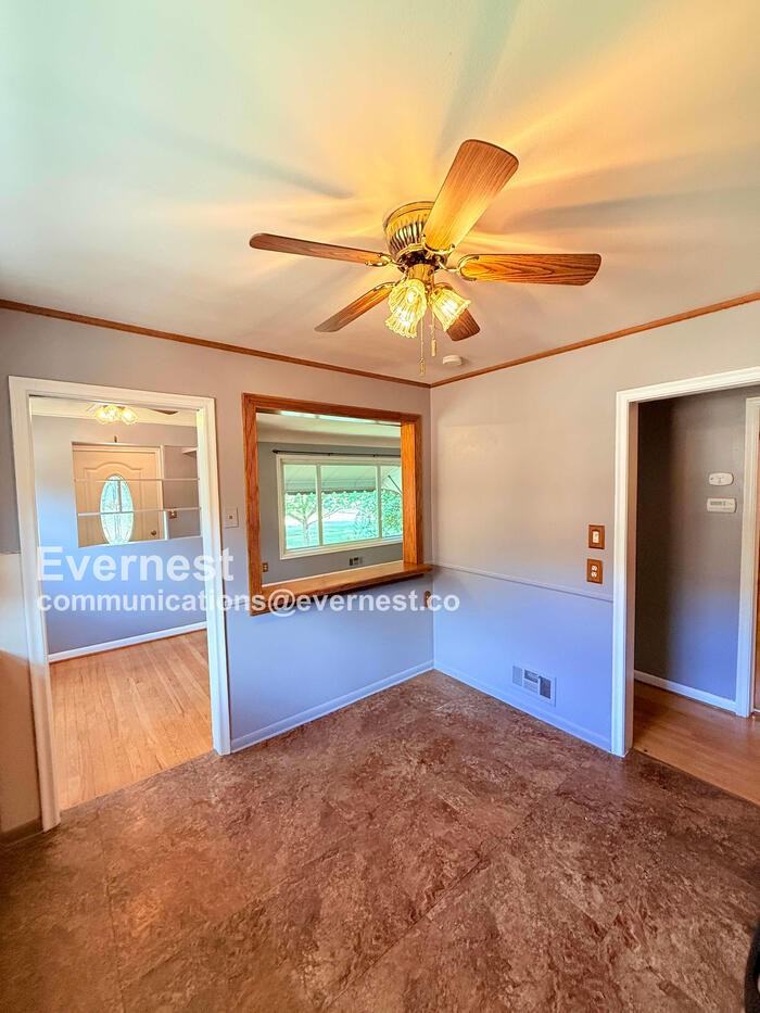 4010 Merrick St - Photo 6 of 38