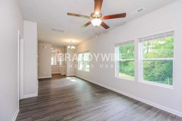 816 Coosaw Pl - Photo 7 of 40