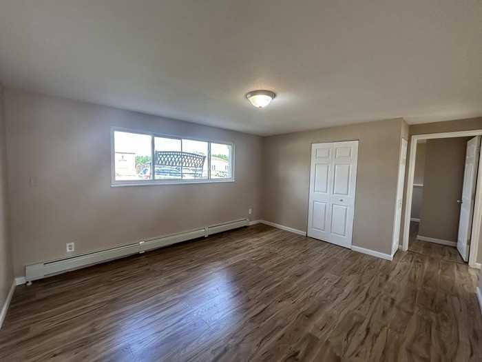 1709 Hampton South #4 - Photo 5 of 14