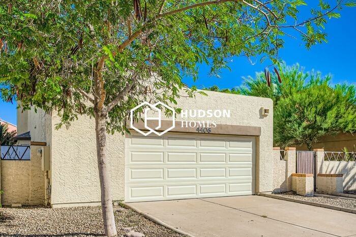 4406 W Wescott Dr - Photo 5 of 33