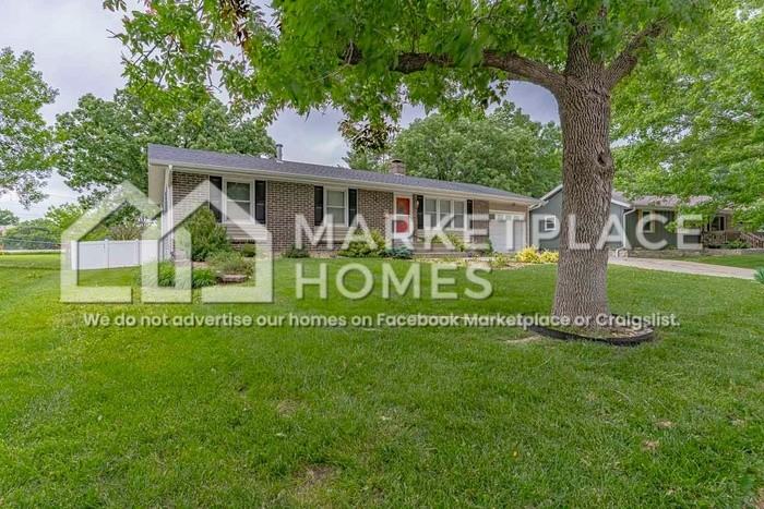 3145 Ella Ln - Photo 2 of 38