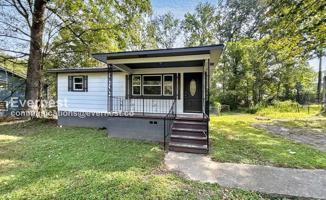 featured image of 1225 Linwood St