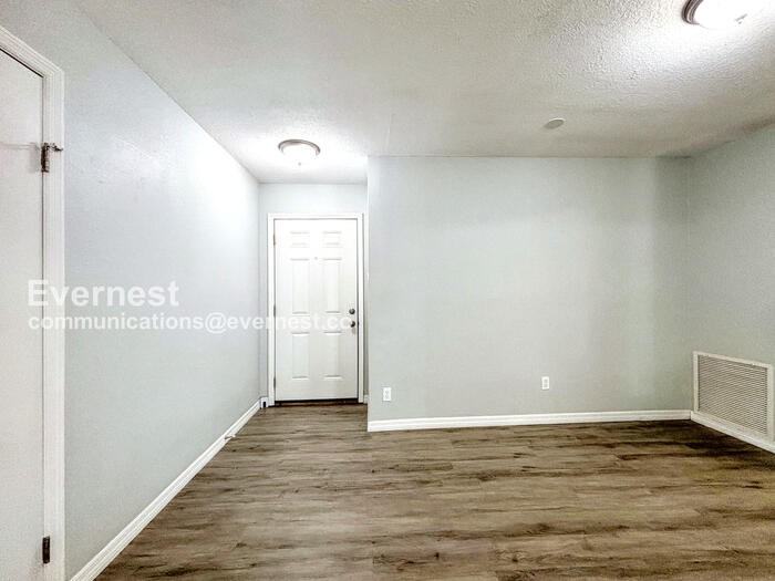 4808 Eden View Ct - Photo 2 of 30