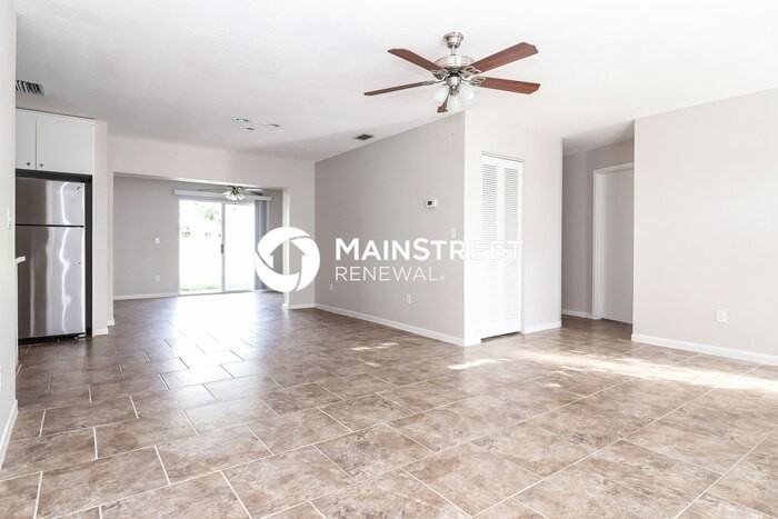 8104 Juarez Drive - Photo 3 of 15