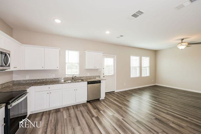 6618 Charleston Dr - Photo 7 of 18