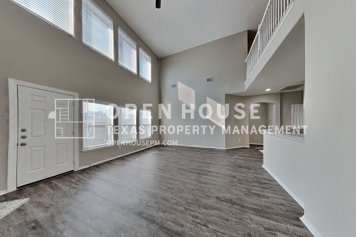 5015 Mossy Bridge Dr - Photo 6 of 25