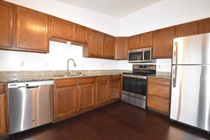 7003 Mccauley Trail South - Photo 3 of 21