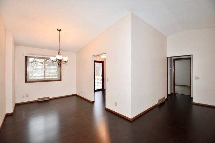 7003 Mccauley Trail South - Photo 7 of 21