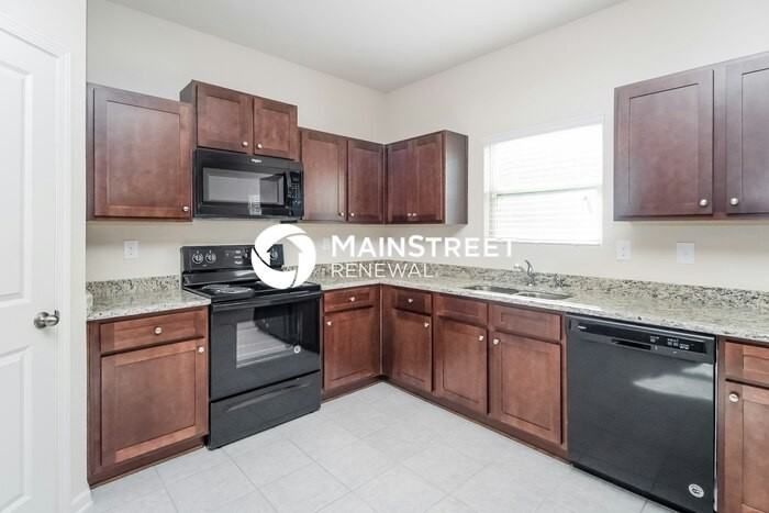 355 Sunflower Ln - Photo 7 of 15