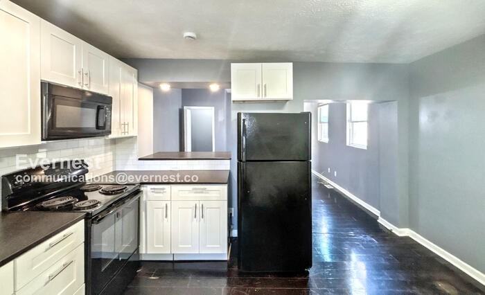 39 South Yale Avenue - Photo 7 of 30