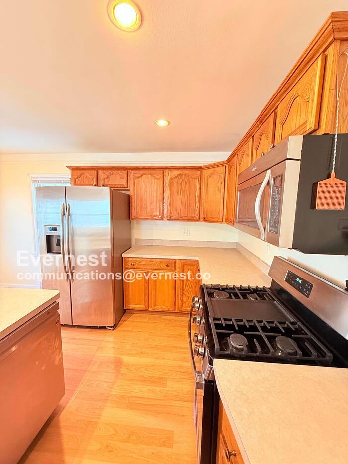 3419 Monroe St - Photo 2 of 28