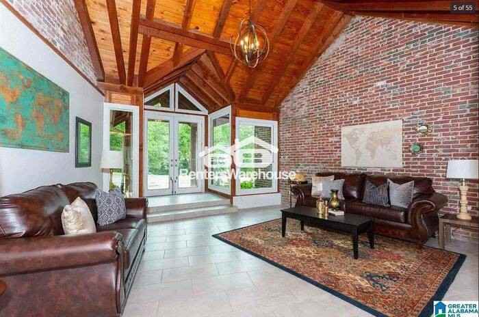 4505 Buttewoods Ln - Photo 3 of 32