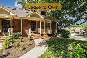 featured image of 10 Park Village Ln #A