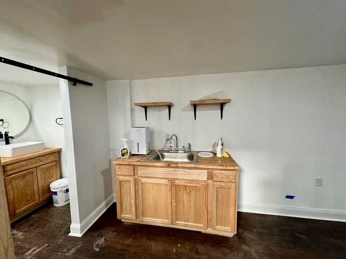 621 N Parker Ave #BS - Photo 5 of 9