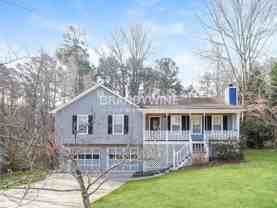 108 Park Avenue East - Photo 1 of 1