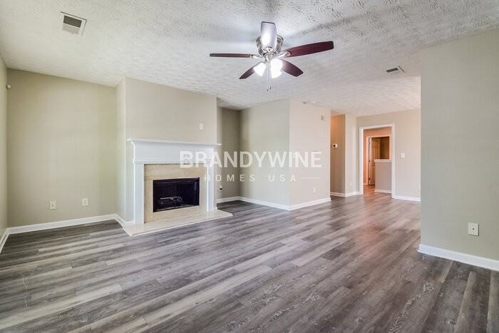 6106 Ruth St Sw - Photo 3 of 22