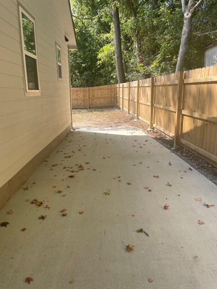 1117 Murphy Avenue - Photo 3 of 21