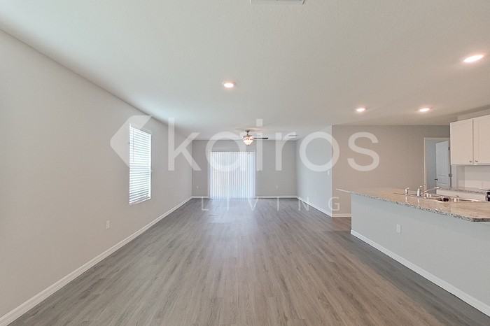 8740 Sw 43rd Ter - Photo 5 of 30
