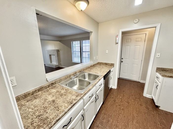 5825 Plum Valley Drive - Photo 6 of 24