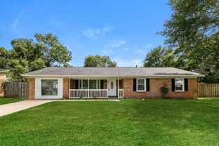 29 Montclair Ave - Photo 1 of 1