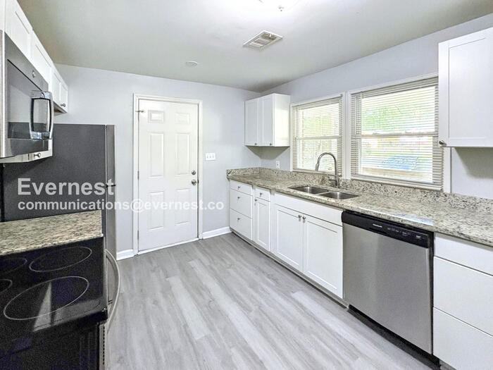 5404 Bryant Blvd - Photo 6 of 20